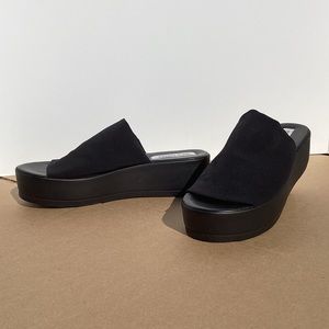 Vintage 90s/Y2K Steve Madden Slinky Platform Slides, Size 10